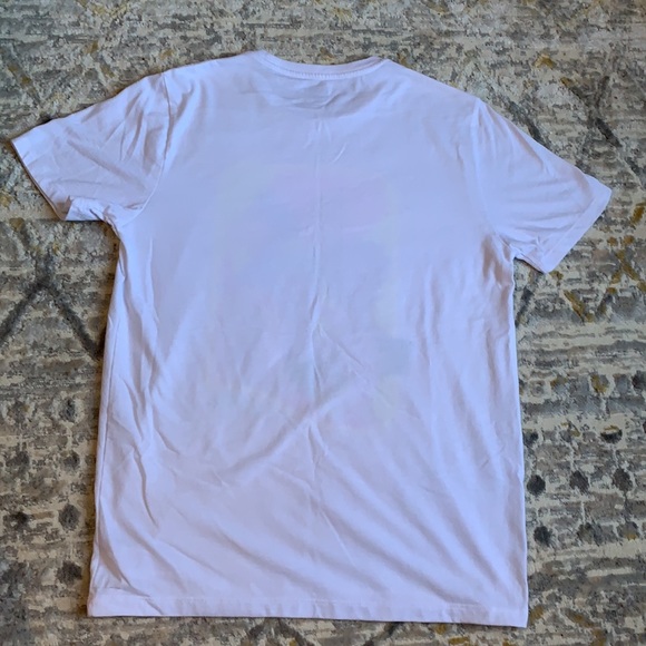 Women’s shirt! - Picture 2 of 3